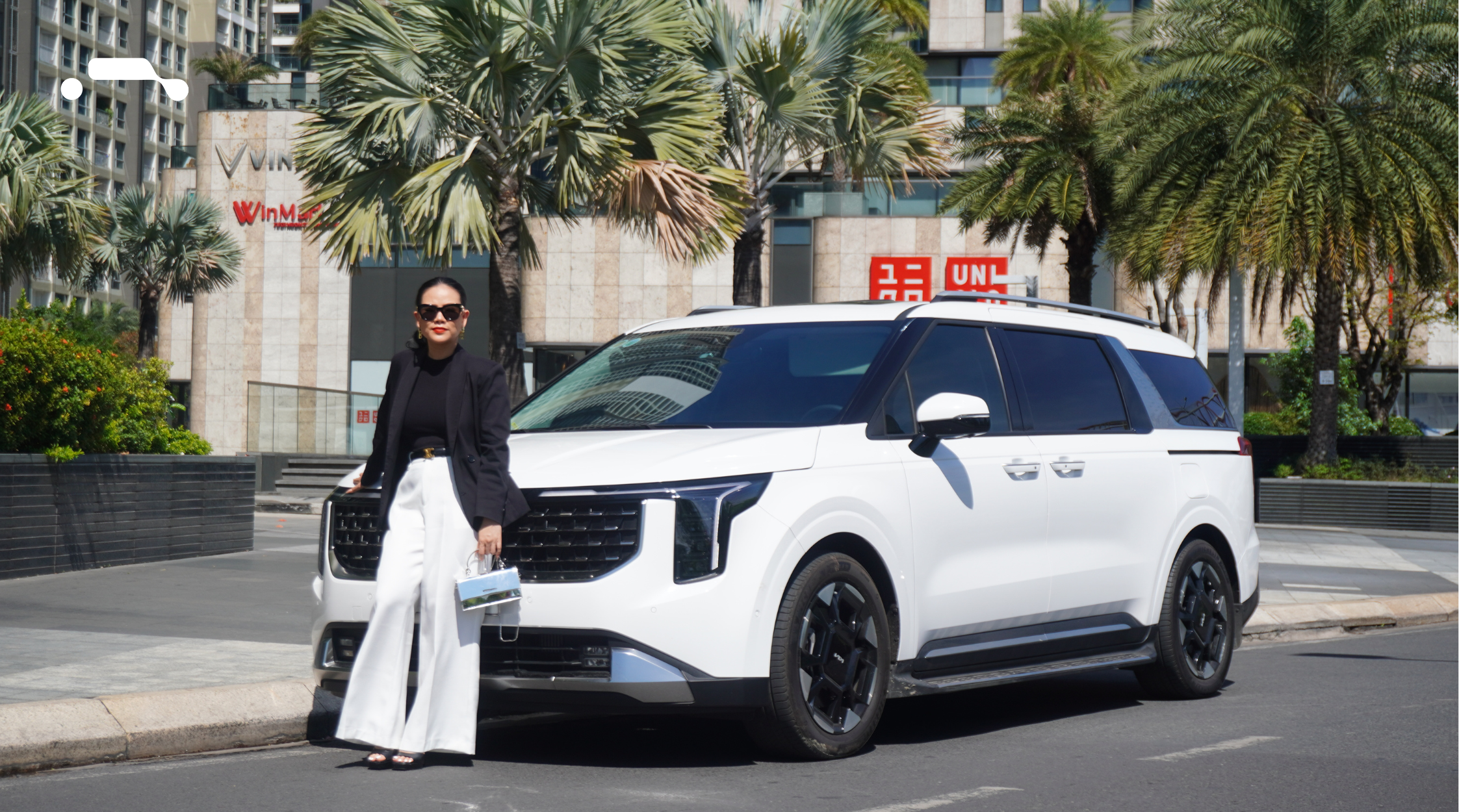 Ảnh: Chị Kathy và xe Kia Carnival 2025